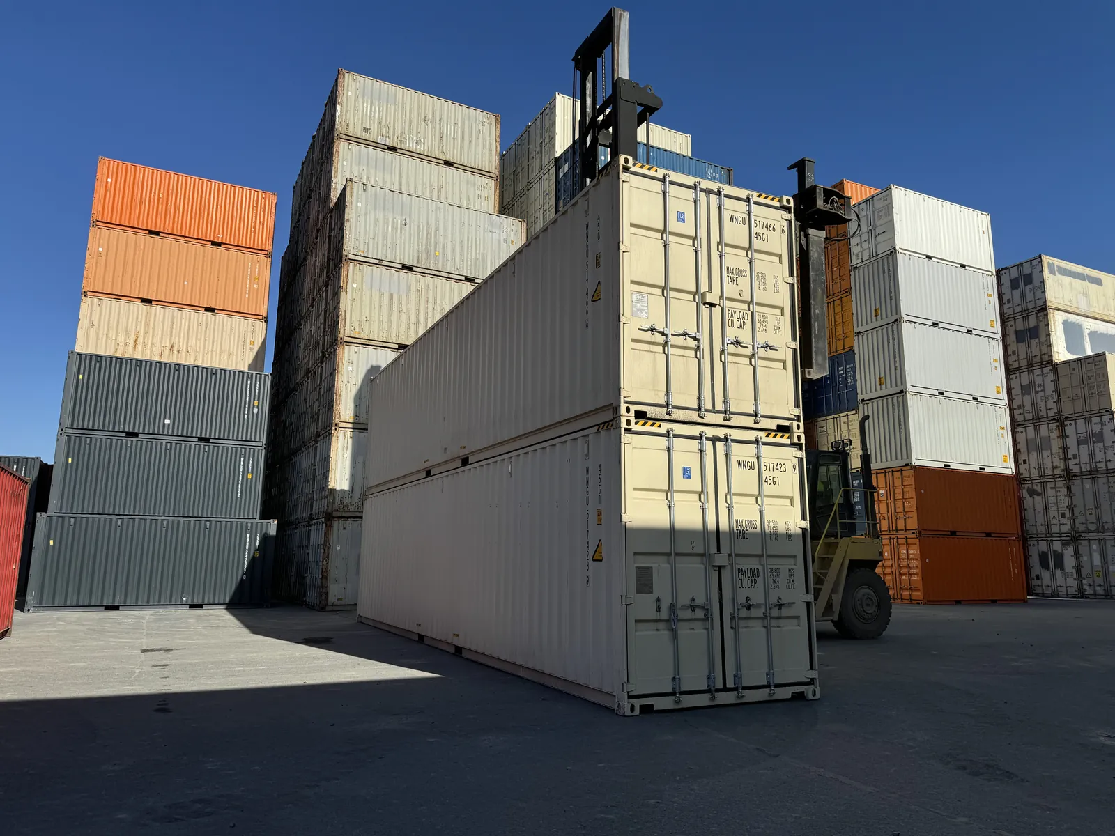 High Cube container — exterior
