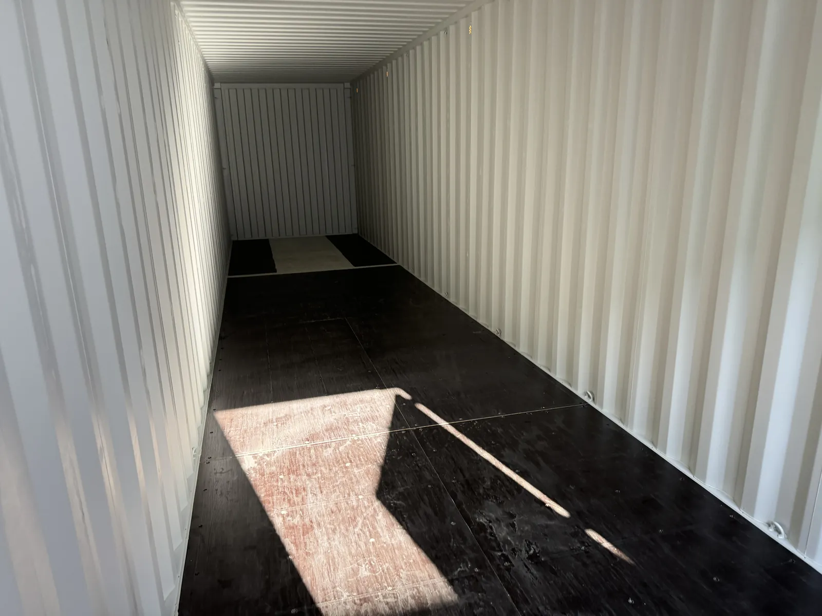 High Cube container — interior