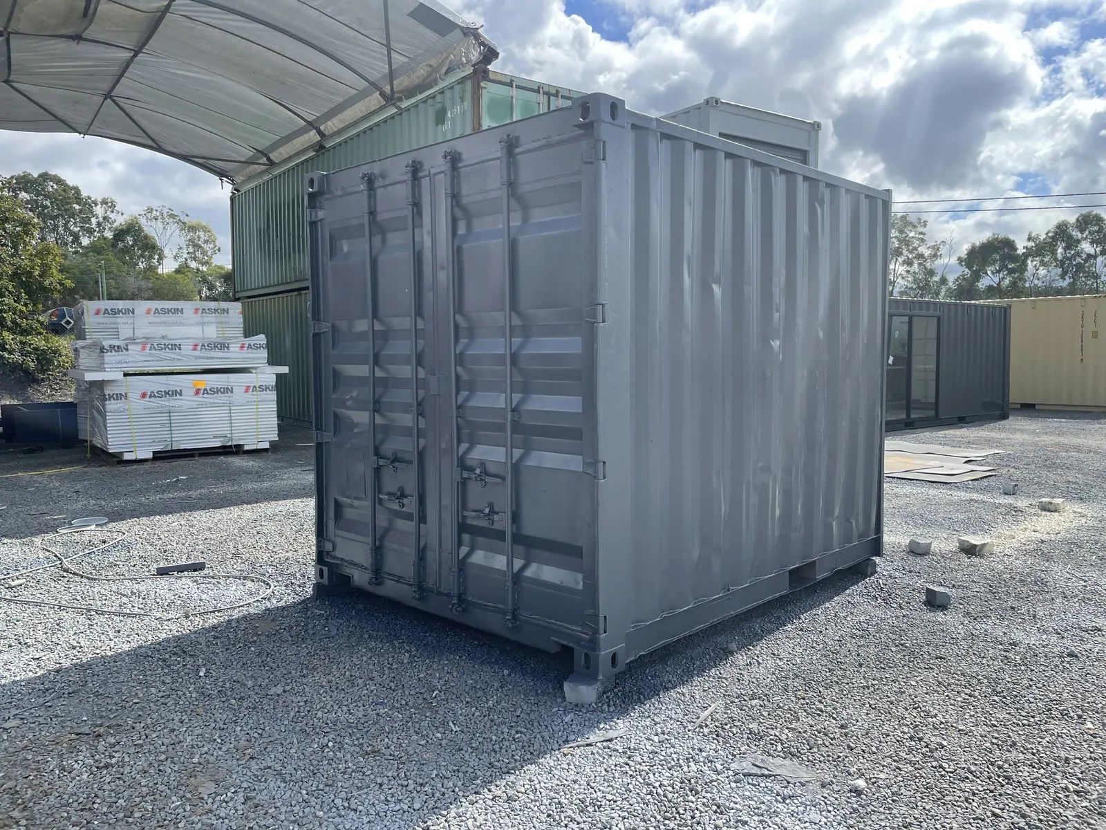 10ft Shipping Containers
