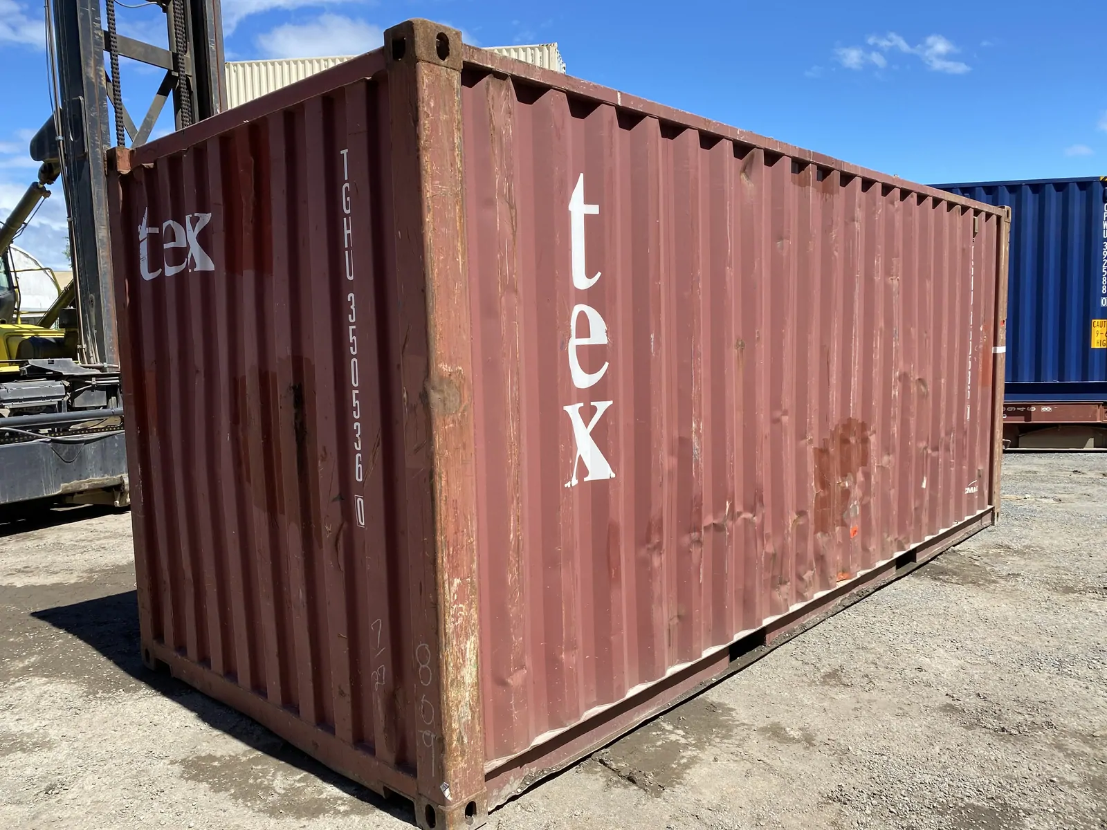 Shipping containers Gladstone